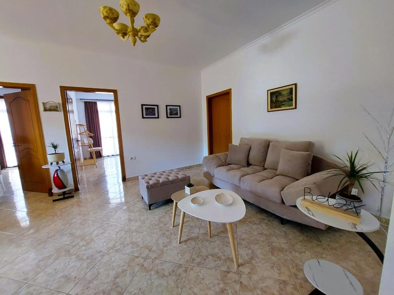 Wendy'S Apartment Берат Екстер'єр фото